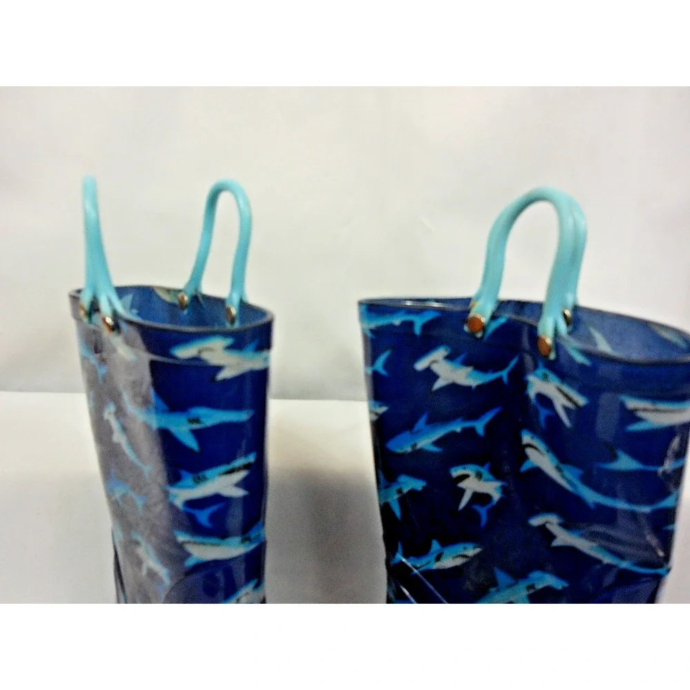 Boy's Shark Theme Rain Boots Size 5 Waterproof Durable Pullon Straps Skid Proof